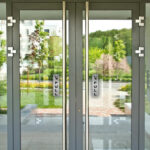 ⁦لوحة ألمنيوم إرشادية للأبواب (5×13 سم)  عدد 2🚪⁩ - الصورة ⁦8⁩